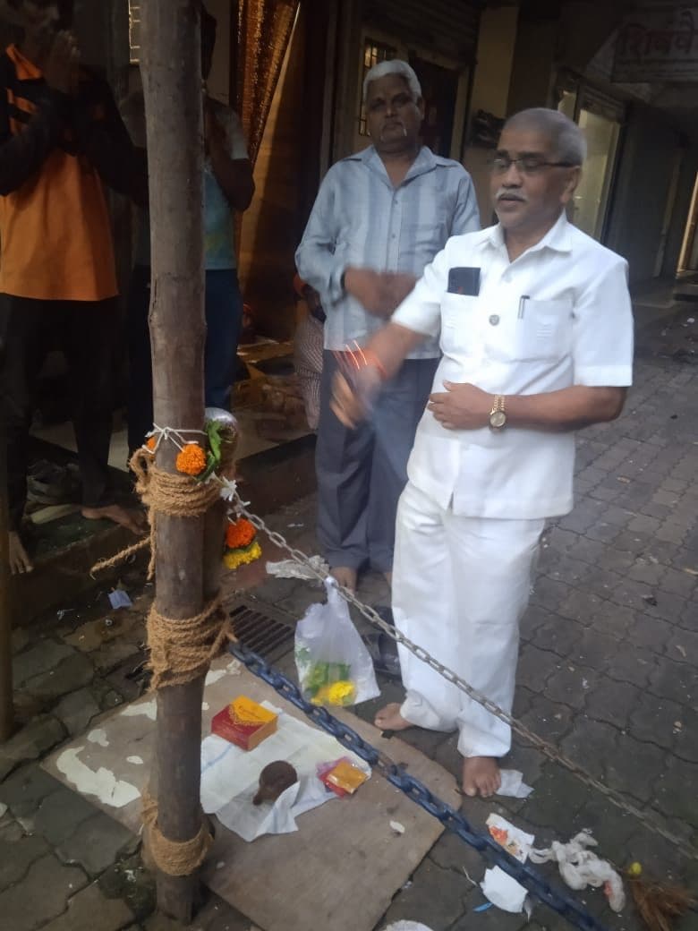 खांब पूजेचे विधी — मातोश्री शिवगर्जना गणेशोत्सव २०२४, परेल-भोईवाडा